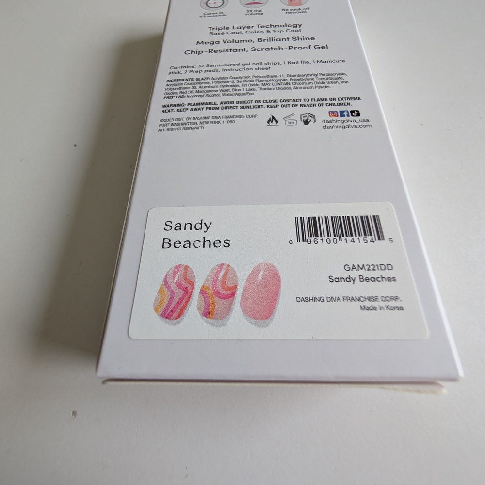 Dashing Diva Glaze Semi cured Nail Strips - Sandy Beaches NEW